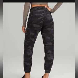 Lululemon Camo Print Women's Joggers